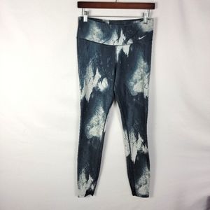 Women's Medium Nike leggings